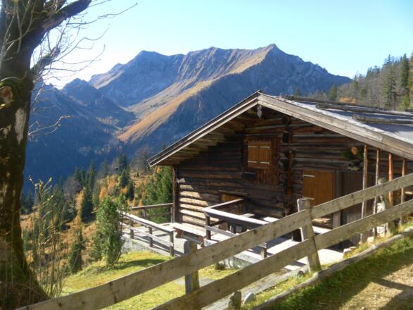 Schreckenspitze und Sonntagsspitze von der Jochalm