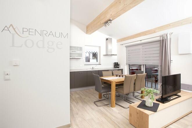 Wohn- und Essbereich mit Küche