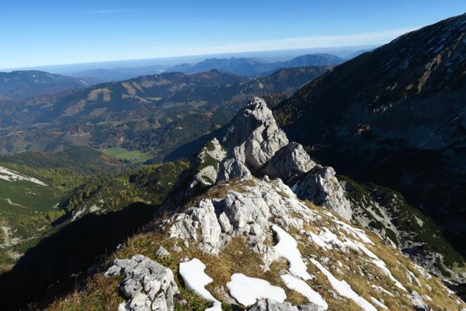 Über den Nordgrat könnte man auch rauf, das ist aber ein paar Nummern schwieriger