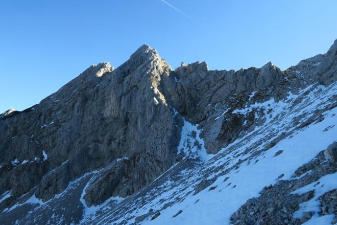 Von der Westseite ist der Mitterberg ganz schön ein schroffer Berg