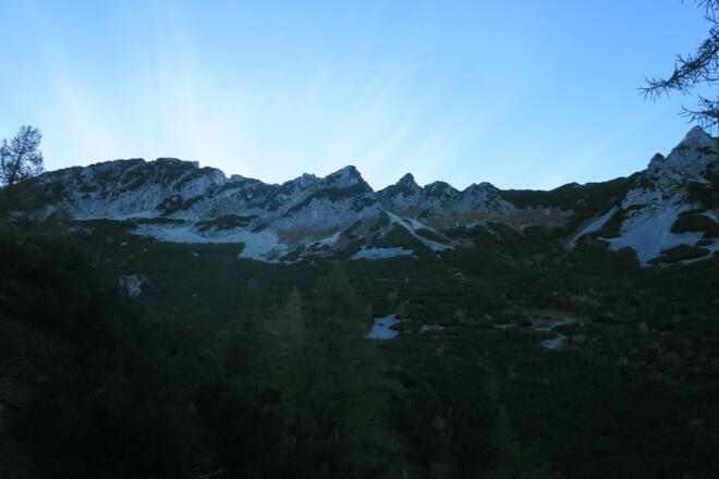 Da waren schon einige steile Einschnitte und Zacken vorhanden. Gut das nicht nicht runter bin