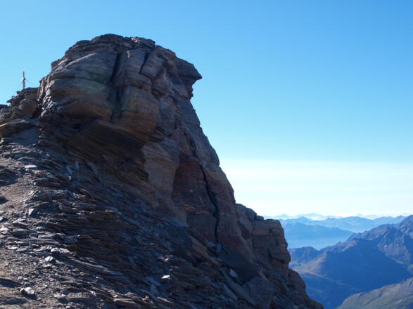 Gipfelfelsen bim Abstieg