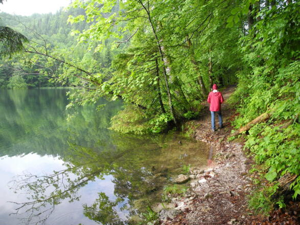 Eine Umrundung des Sees ist ein Muss!