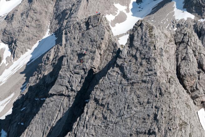 Blick vom Gipfel der Großen Gamswiesenspitze zur Kleinen Gamswiesenspitze