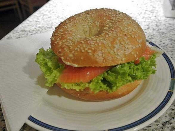 Cafe - Bäckerei Winkl_Bagle