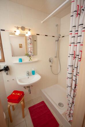 Ahlekammer-Dusche/WC