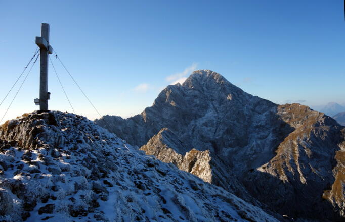 Kleiner Pyhrgas (2023m) mit Großem im Hintergrund