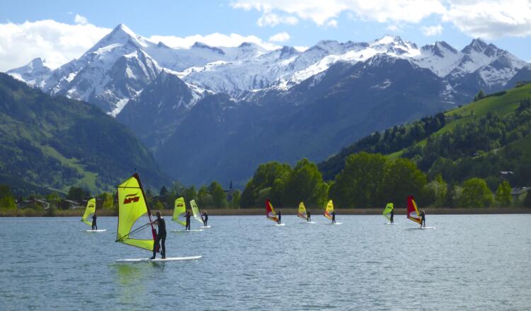 Windsurfen am Zeller See