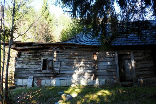 Weiße-Mauer-Jagdhütte 985m