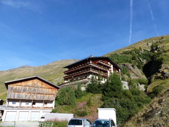 Von Rofen starten wir heute die Bergtour auf den Urkundkolm.