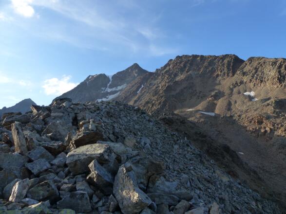 Wildspitze und Ötztaler Urkund wachen über den Urkundkolm.