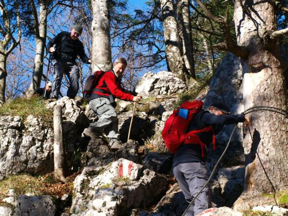 Abstieg Ewige Wand zum Sattel 1160m