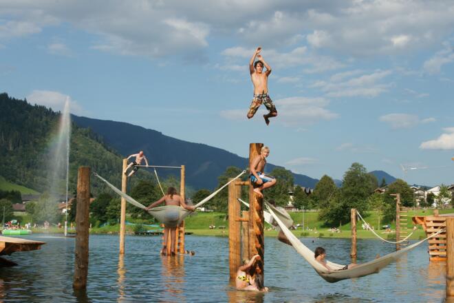 Natur-Badesee Niedernsill mit Wasserpark