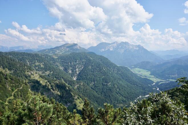 Sicht zur Steinplatte und zu den Loferer Steinbergen