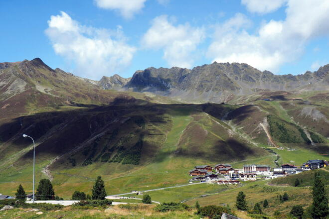 Blick von der Werkstraße (~2150m) nach Kühtai