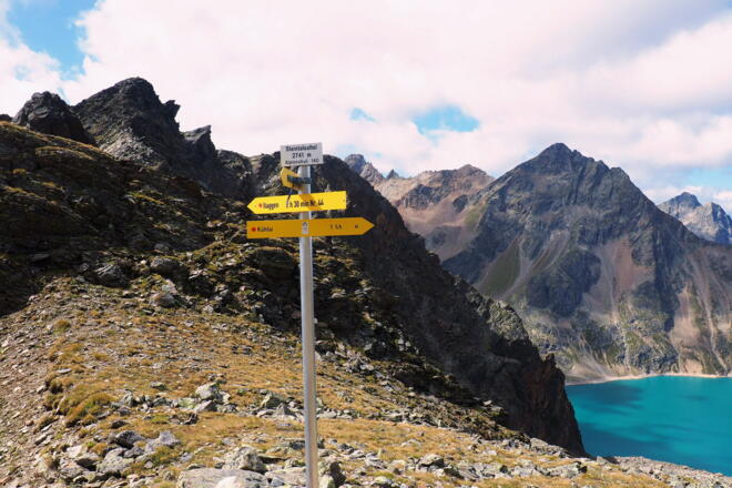 Steintalsattel ~2675m mit Zwölferkogel