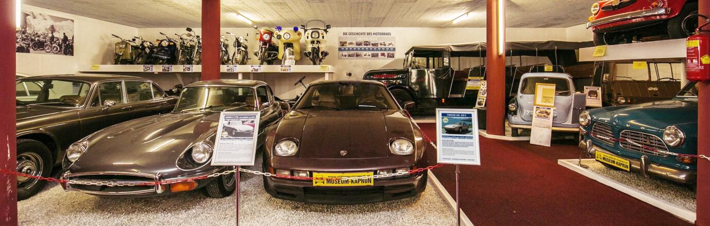 Eine Sammlung von einer Vielzahl an Modellen