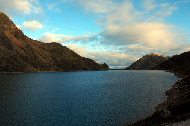 Speicher Finstertal (ca. 2310m) am Morgen