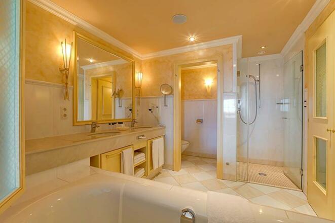 Badezimmer im Alpenhotel