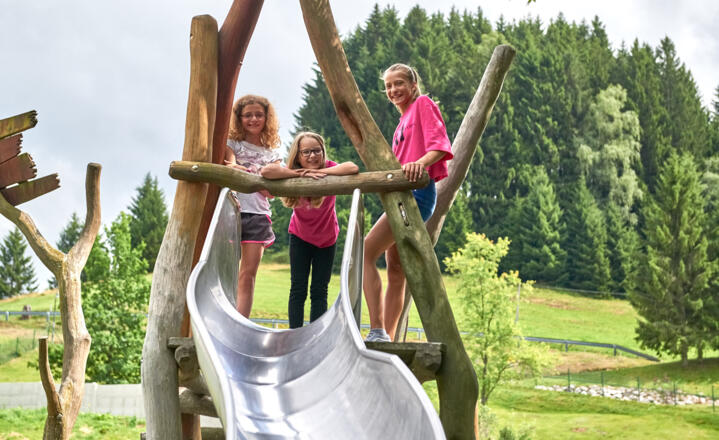 Abenteuerspielplatz \&quot;Neander-Tal\&quot; in Jungholz