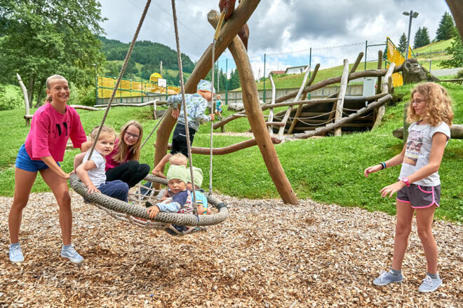 Abenteuerspielplatz \&quot;Neander-Tal\&quot; in Jungholz
