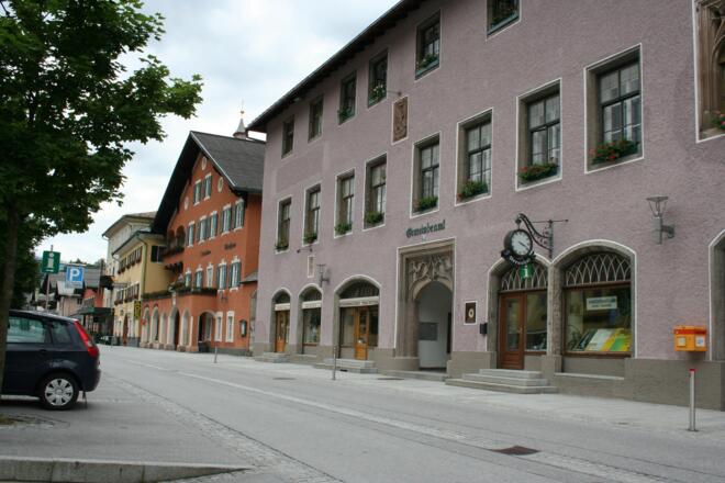 Brennhof mit Tourismusbüro