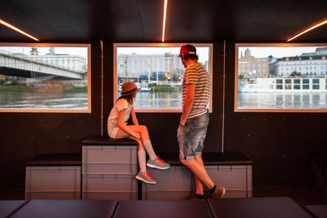 flap-at_www_walross_at_innenkabine_hires_cmyk