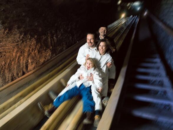 Rutsche in den Salzwelten