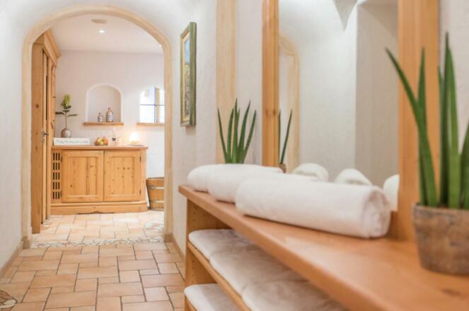 04-03-_2020_21-59-15