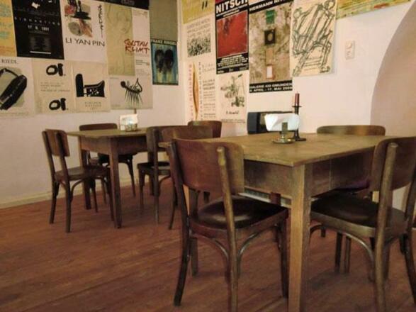 Brot &amp; Wein Ausenansicht