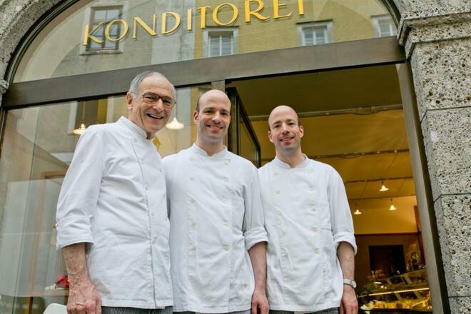 Herr Braun mit Söhne