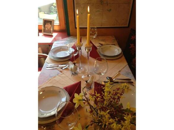 Restaurant Guschto Tisch