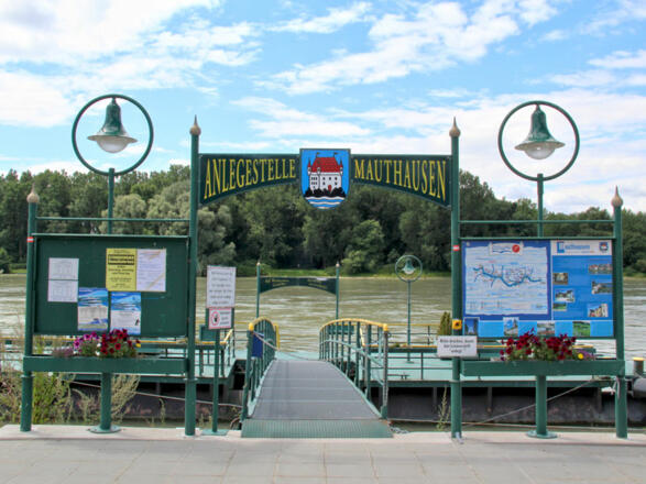 Schiffsanlegestelle-Mauthausen