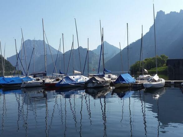 Segelclub Ebensee mit Blick auf das Segelrevier