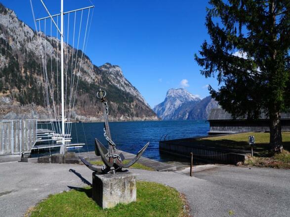 Segelclub im Frühjahr