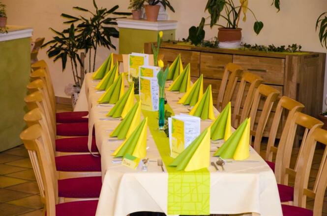 gedeckter Tisch Erstkommunion 14