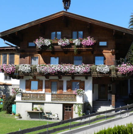 Ferienwohnungen Leutgeb