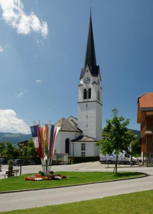 Lingenau, Katholische Pfarrkirche Heiliger Johannes der Täufer 1