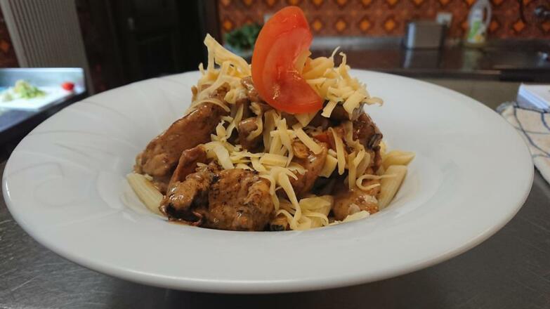 31890941_10215829523308896_92251151579217920_n