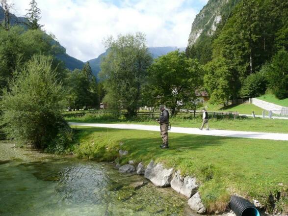 Fischer an der Torrener Ache Apartment Bluntaumühl