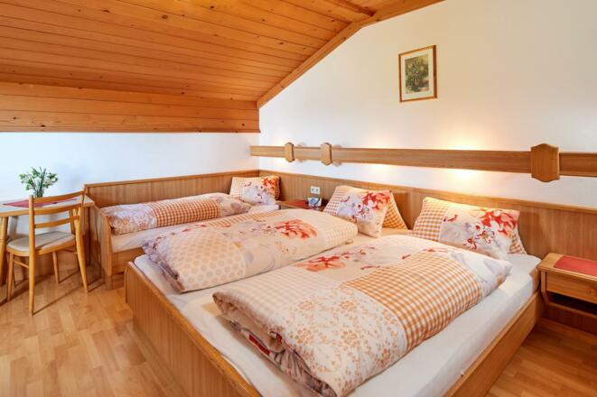 Zimmer 2 Fewo Bischofsmütze