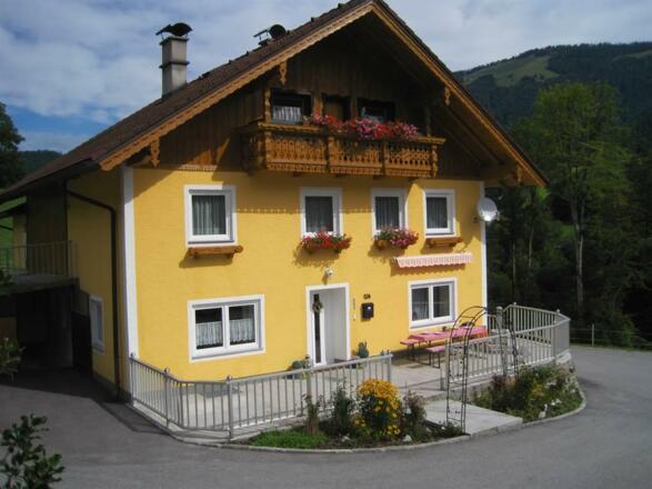 Unser Haus von aussen