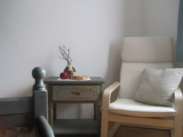 Zimmer Nr2 Ecke zum Lesen