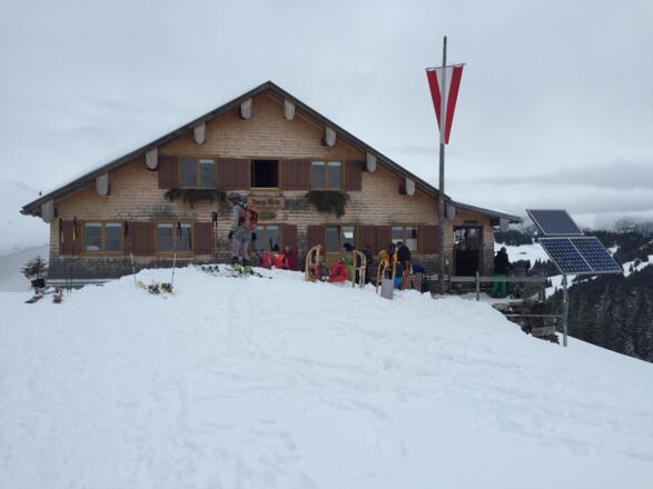 Burglhütte im Winter
