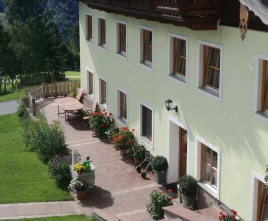 Haus Oma mit Terasse