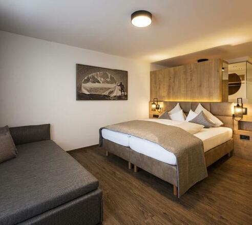 Hotel-Brugger-DZ-Deluxe-Alpin-Style-Gletscherblick