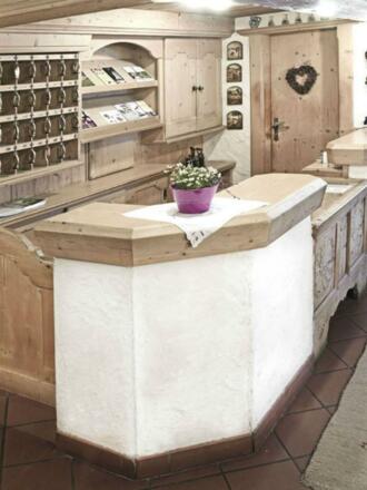 Alpenhotel Stolz Rezeption Bild 2