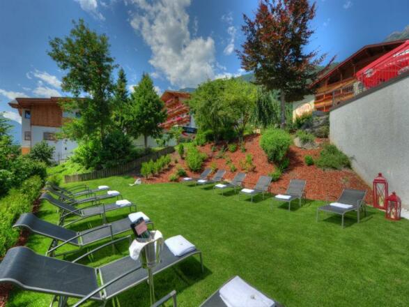 Das Posthaus stubai&amp;smart Garten 4