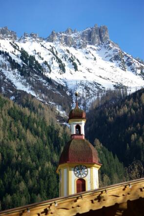Kirchturm von Neustift