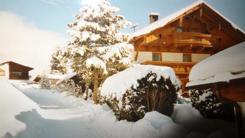 Hausansicht Winter 2